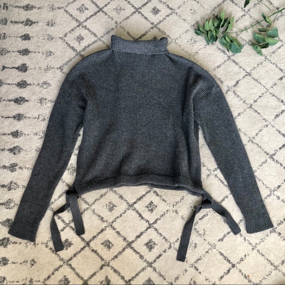 NEW BCBG sweater